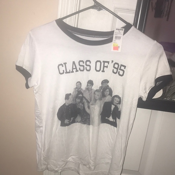 Clueless Tilly’s Crop Top Tee - Picture 1 of 3